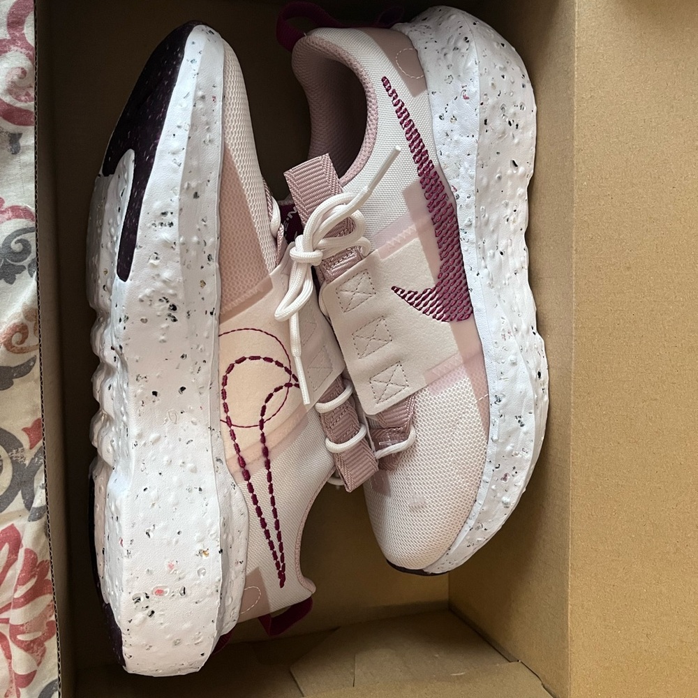 Crater Impact Nike